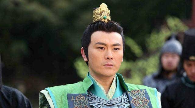 在古代,庶出的皇子为何只能称皇后为母后?