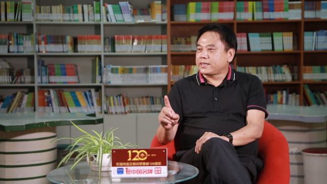 陈达:连小让我们有了根,教会了我们做人的道理