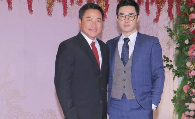 江宏恩,黄维德当花童