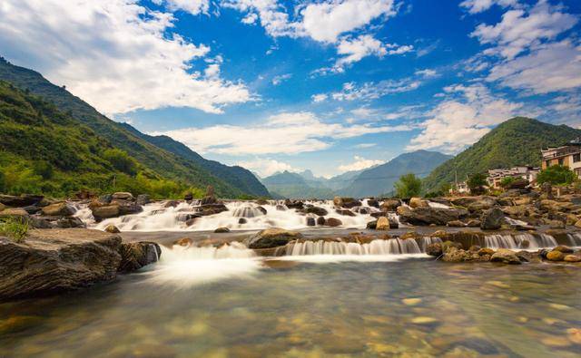 安徽最穷和最富的县相比,差距到底在哪呢?网友