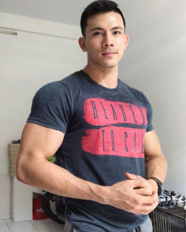 来自胡志明的名媛级帅哥nguyn duy hi