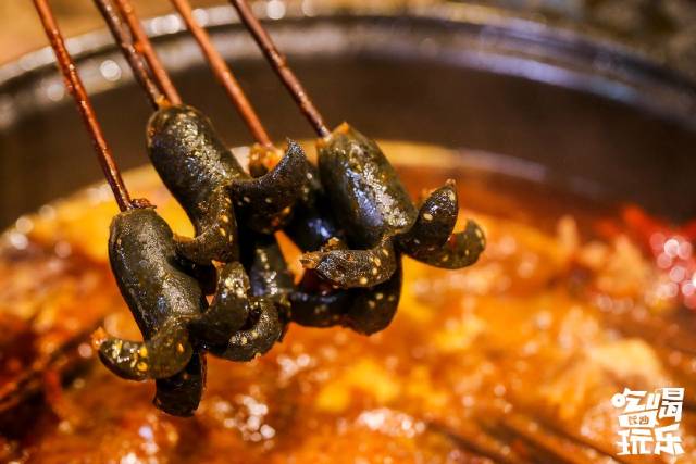 黑黑得不显眼得墨鱼肠,是大签门的隐藏美味.