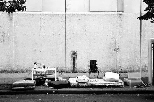 【今日任务】TED演讲：解决破产新闻行业的3种方法！