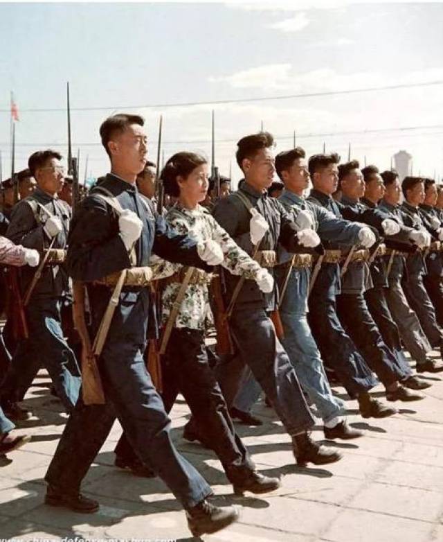 民兵到底穿什么服装?这里面的讲究还真不少