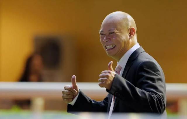 【跑马地赛事】霍利时从练第400w // 方嘉柏3w再现谷草王霸气