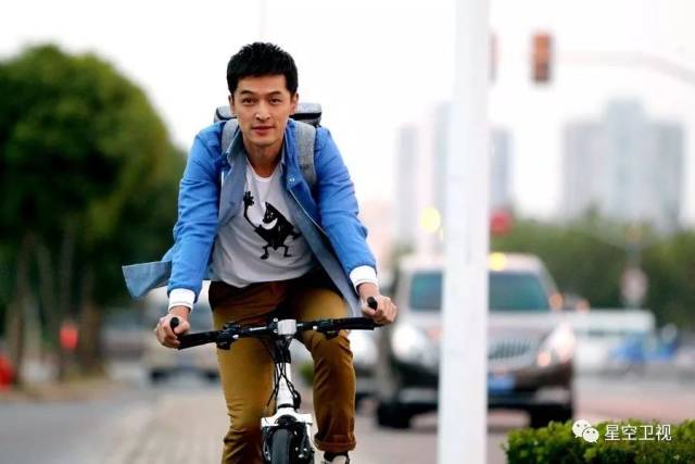 今晚 星空巨星影院《急冻奇侠》