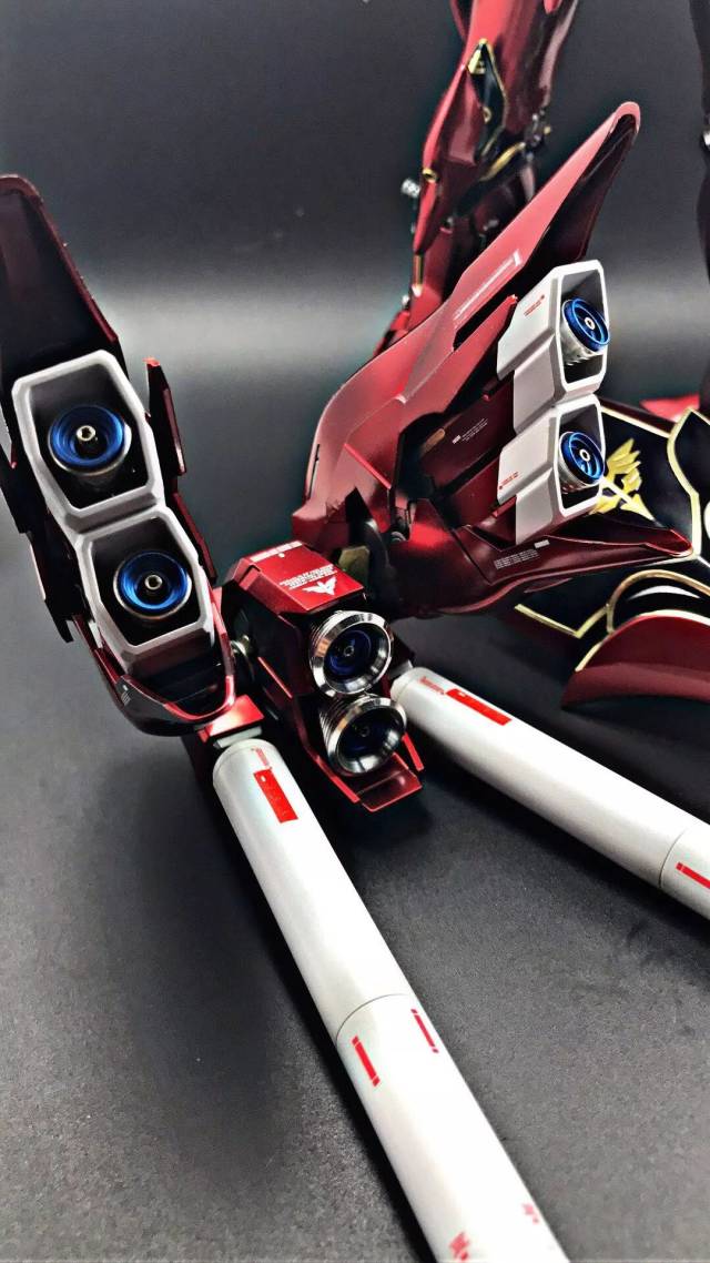 配色方案: 金色:匠域耀金, at赤香,天宫珐琅漆金 黑色:盖亚光黑,田宫