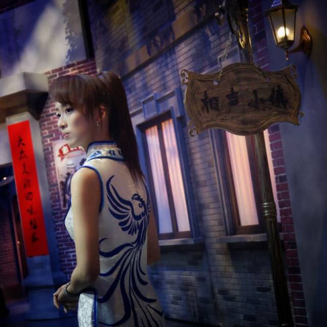 突围《相声有新人》八强 姬天语不仅相声精彩 还走了一场旗袍秀