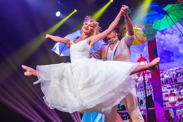 【精品推荐】迈克尔·杰克逊等大咖的〔御用伴舞团〕《俄罗斯todes