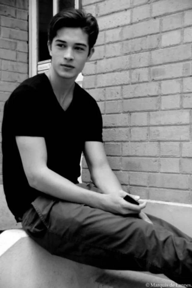 超强基因|还在垂涎巴西男模francisco lachowski看看他的