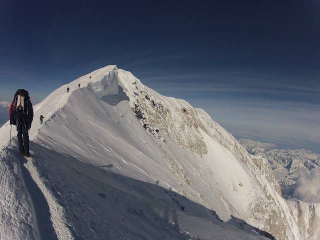 非洲最高峰--乞力马扎罗山 kilimajaro 5895m