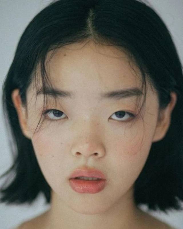 快来看看这些爆火的国际脸!