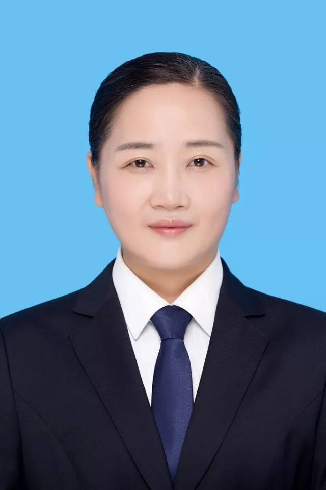 周一上午 刘菲 副主任医师,毕业于江西医学院,从事妇产科临床工作十余