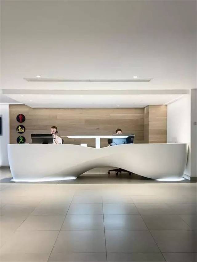 没有一个漂亮的公司前台,怎么能行?