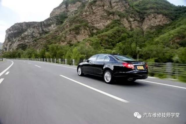 红旗ca7201a豪华型在行驶过程中,偶发电液助力转向及变速器故障