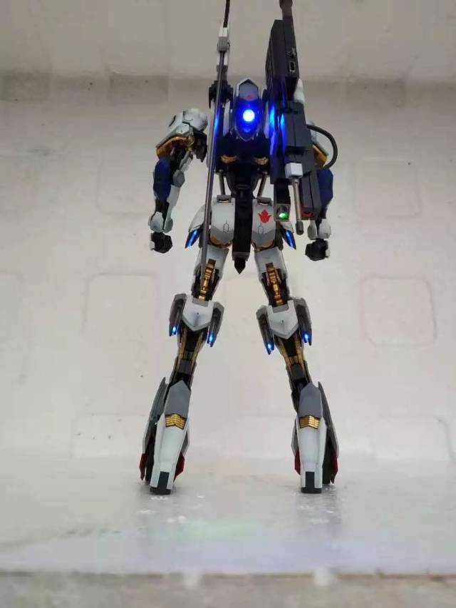 【佳作】模匠魂 巴巴托斯,加灯专业户范例作