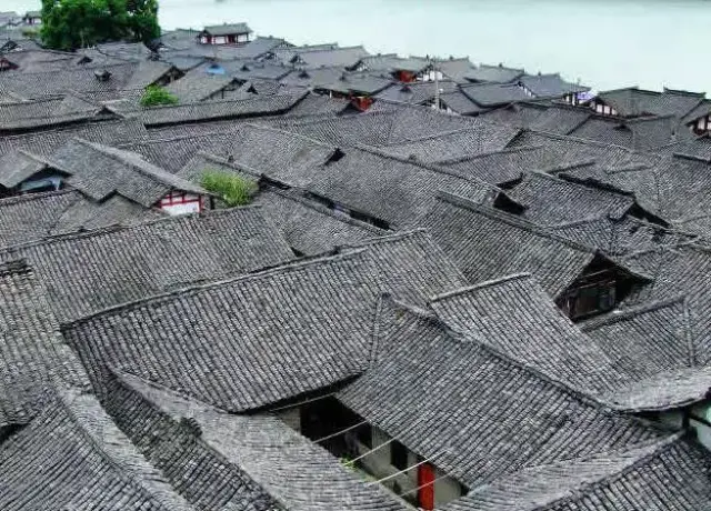 中式瓦房,一片瓦盖一个家