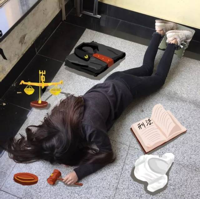 你问青大人的背包为何这么重,他们一跤摔出答案!