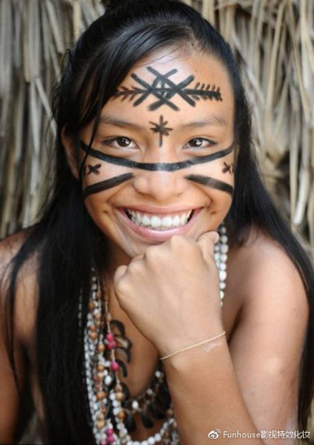 土著人脸部彩绘图片图片
