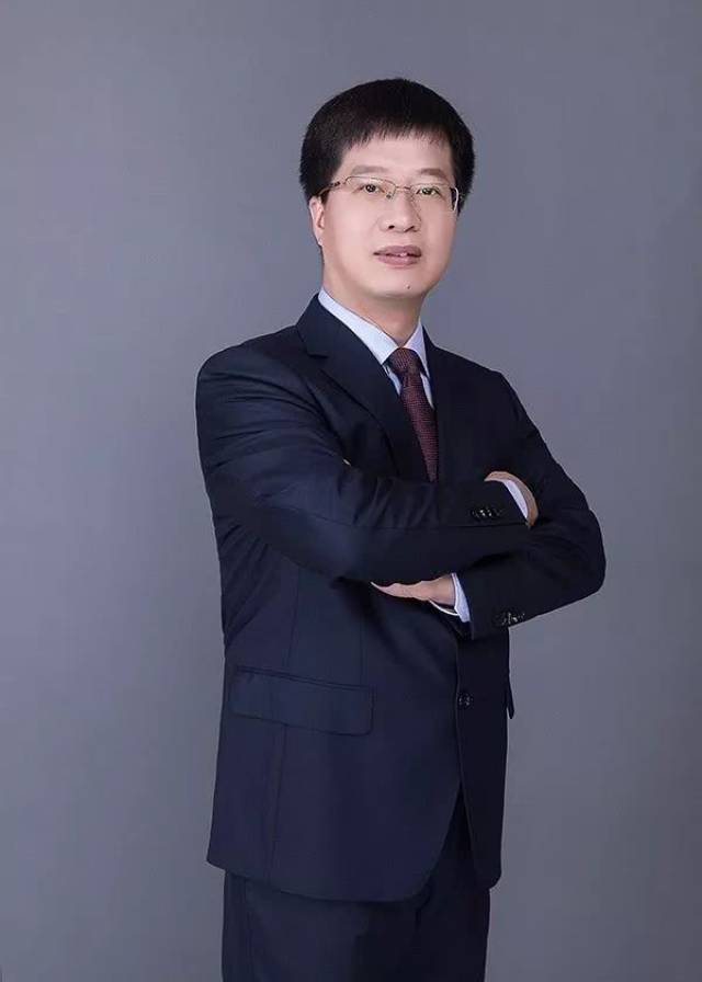 邵逸夫医院心房颤动诊疗团队蒋晨阳教授在2018中国结构周直播演示左心