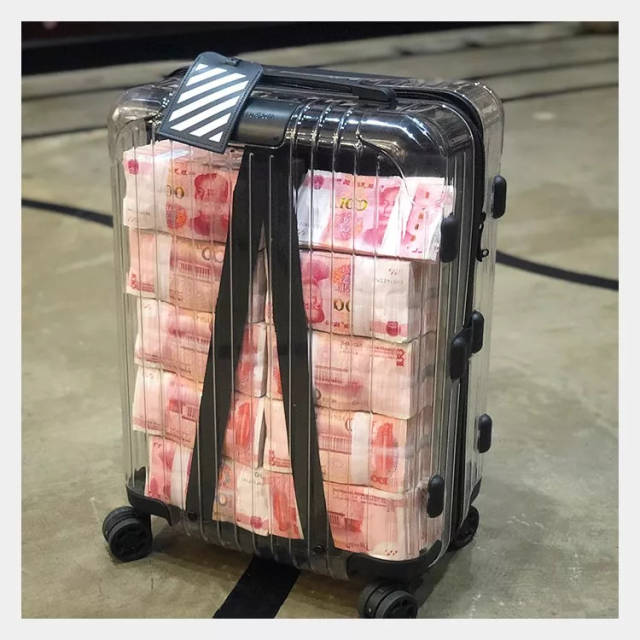 现在的奢侈品,只有奢侈没有品