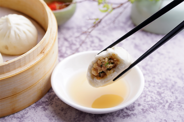 特色喉口包:明明可以靠颜值,偏要靠口味