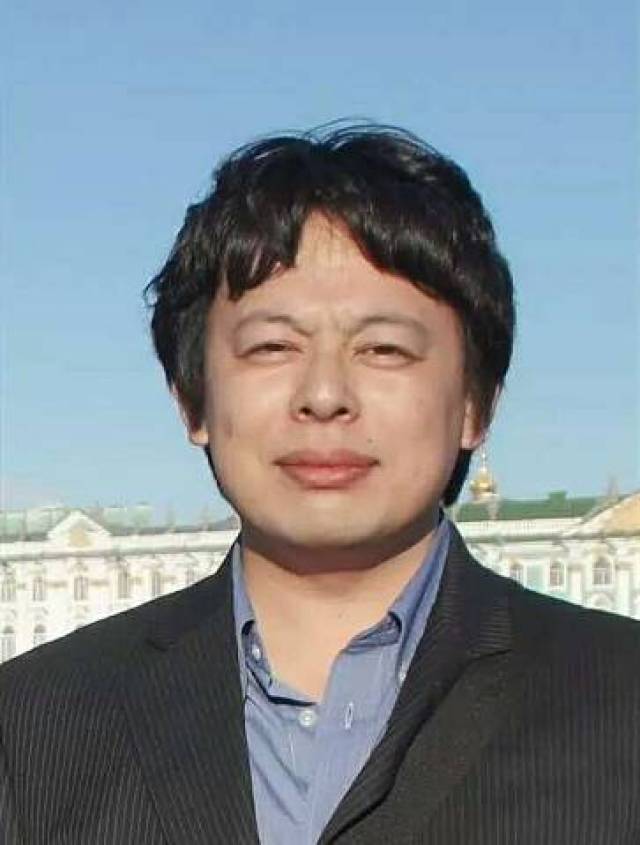 堀川英嗣,文学博士,晋阳印社社员,山西大学外语学院教师.