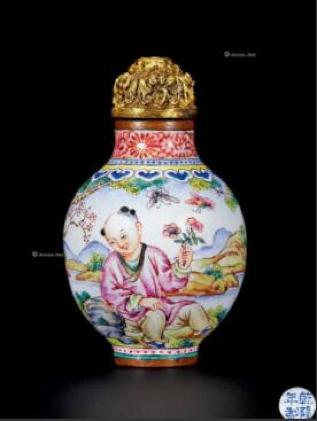 雍正年製 四方鼻煙壺 葫蘆花卉四方鼻煙壺- 故宮