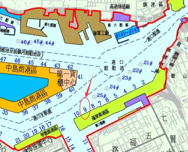 高雄港布置图,可见9号码头的位置,确实是一个纯粹的商用港口