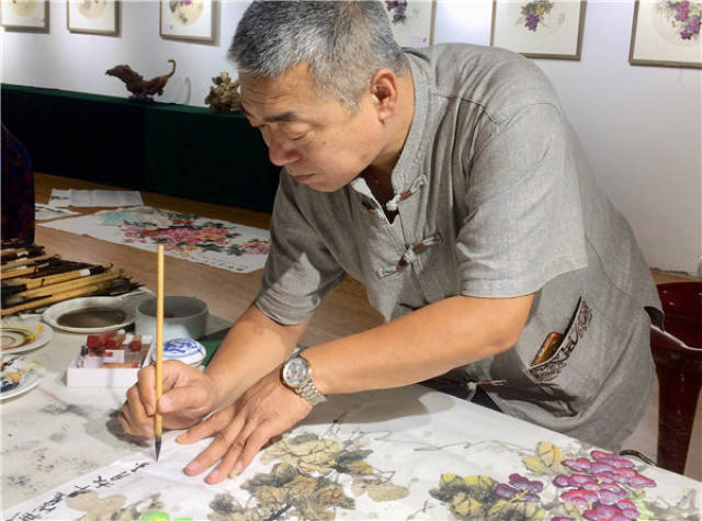 当代画家杨玉明作品欣赏