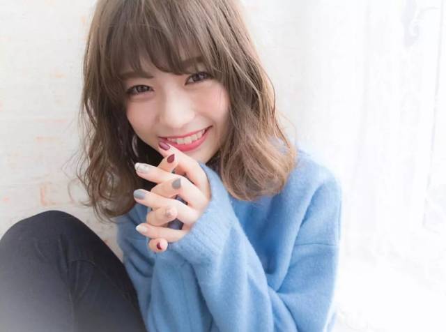 奶茶棕是什么神仙发色啊!太太太太美了吧!