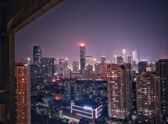 灯火辉煌夜空,灯火辉煌街头_大山谷图库