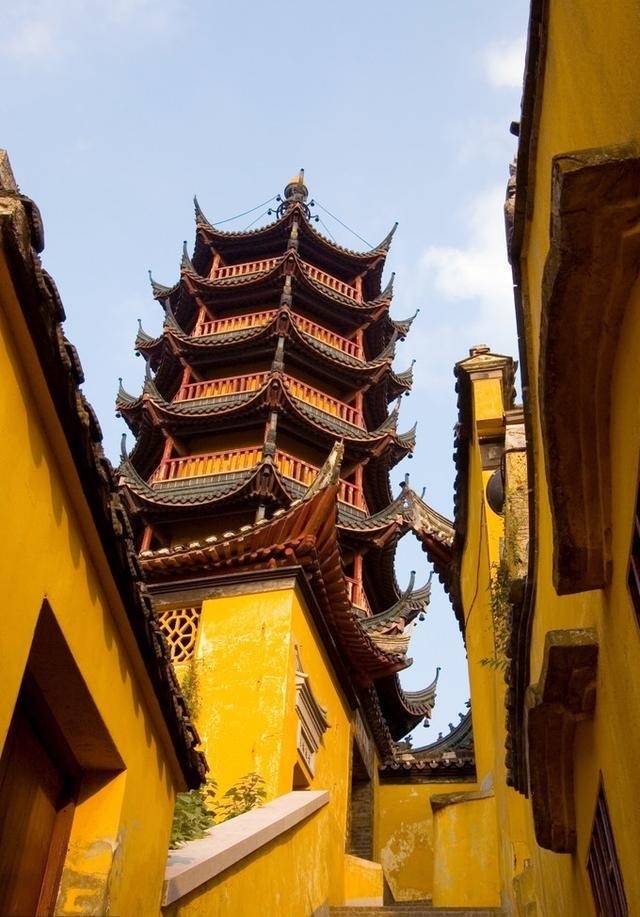 金山寺旅游攻略丨法海不是坏和尚!历史还他一个清白
