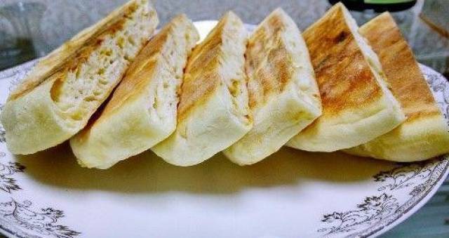 干硬耐嚼,香醇美味的原味发面饼——回归本初,极致原味!