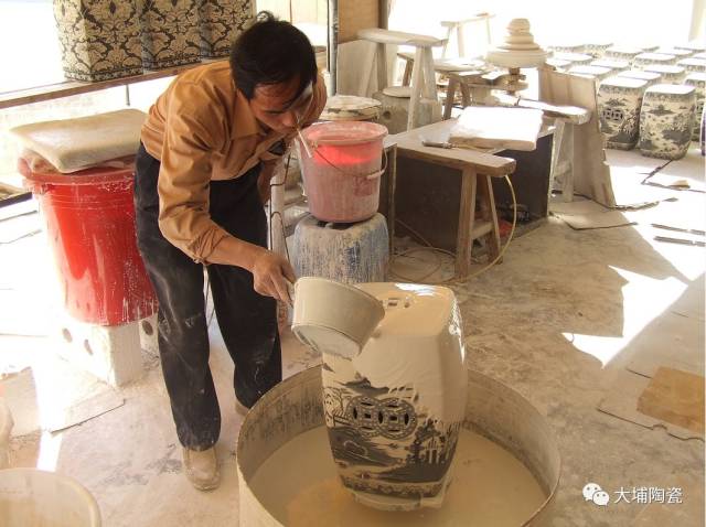 大埔精美陶瓷是怎样烧成的