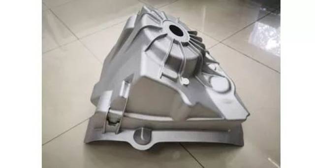 头条:深圳银宝山新压铸科技有限公司铝合金高固相半固态汽车减震塔试