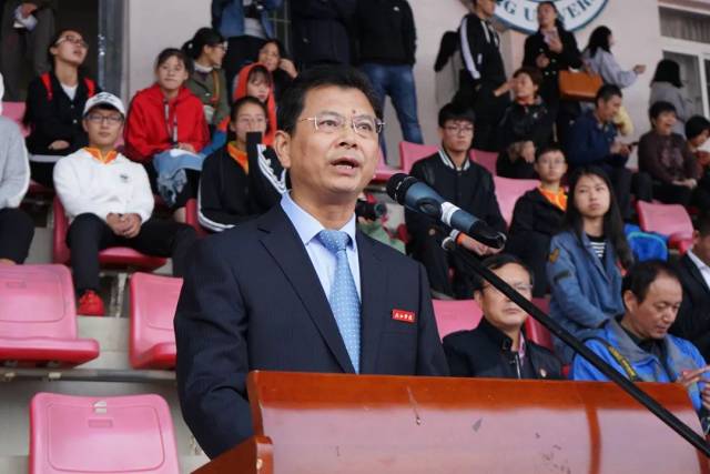 彩旗招展绽晨风 丹桂飘香意正浓 九江学院第十七届运动会开幕式 今天