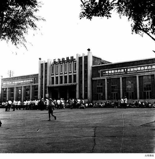 这些承载着太原历史的老照片,你还记得多少?