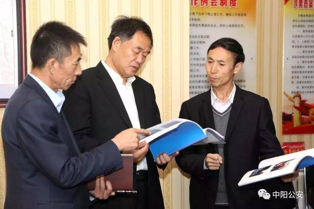 中阳县人大代表调研督导全县扫黑除恶专项斗争