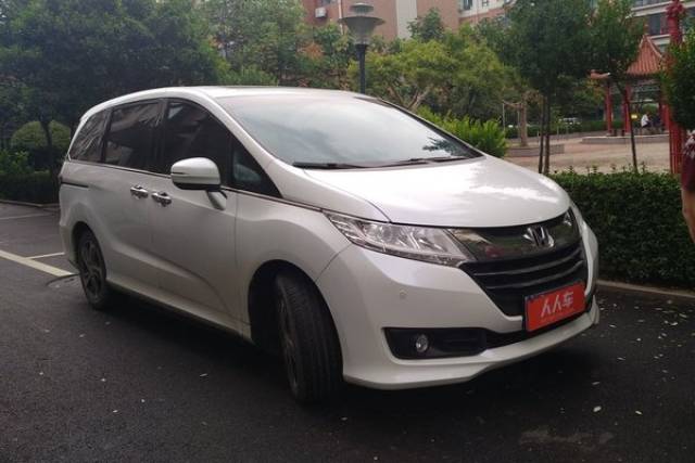 本田-奥德赛17款 2.4l 豪华版,没有过户记录,个人一手车