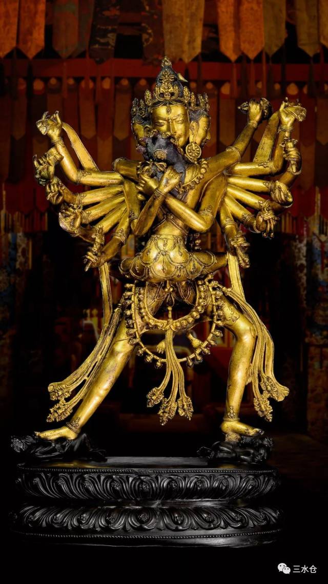 十五世纪西藏巨版铜鎏金胜乐金刚