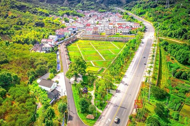 桥梁建造,河道整治,土地整理,宅基地整治"美丽乡村"建设,村庄环境