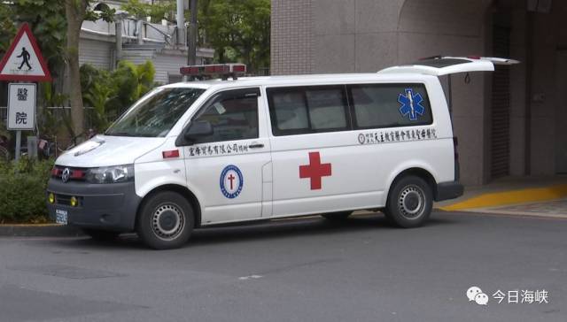 【海峡现场】记者直击台湾列车事故:重伤陆配手术中 另一陆配轻伤已