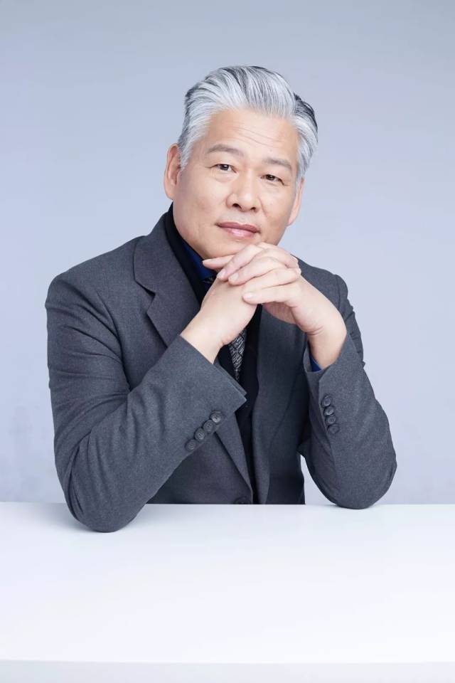 秒星揭秘大咖谢骏的传奇人生