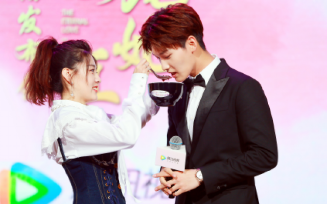 导演吴强,总编剧杨十夜携主演邢昭林,梁洁,王瑞昌,钟祺,孙艺宁,陈宥维