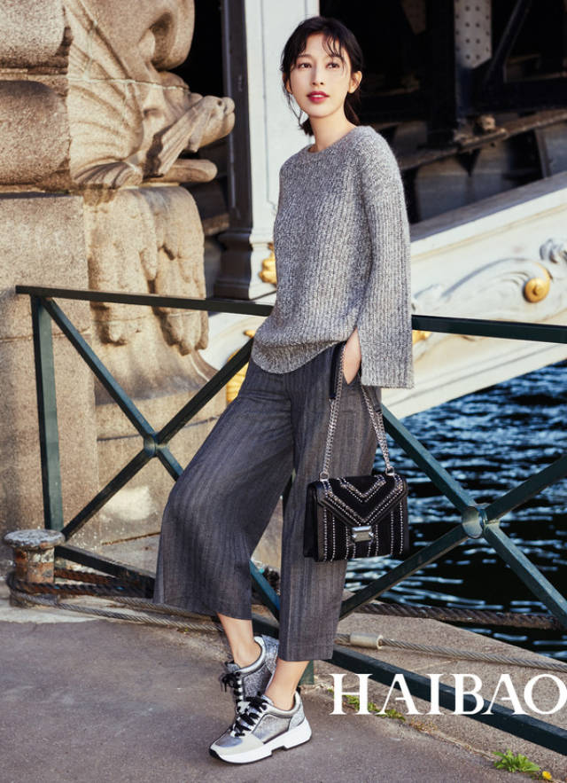 张俪海报时尚2019春夏巴黎时装周街拍大片