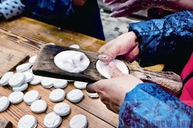 阳新年粑的来历,印子粑的文化来源,印花糍粑_大山谷图库