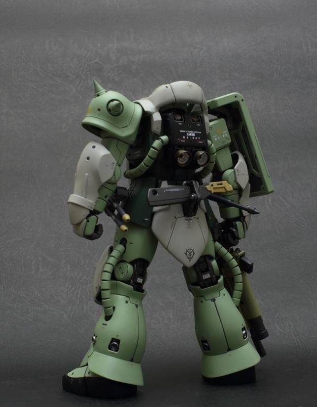 这只扎古2(ver.juggernaut)的外加装甲有点帅