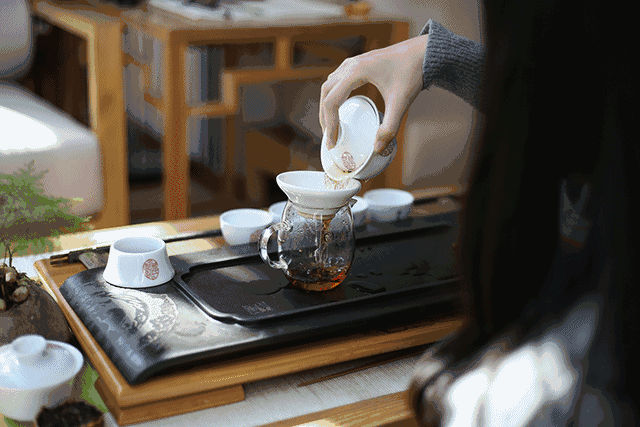 以茶会友丨骊福广场【品茗论壶】