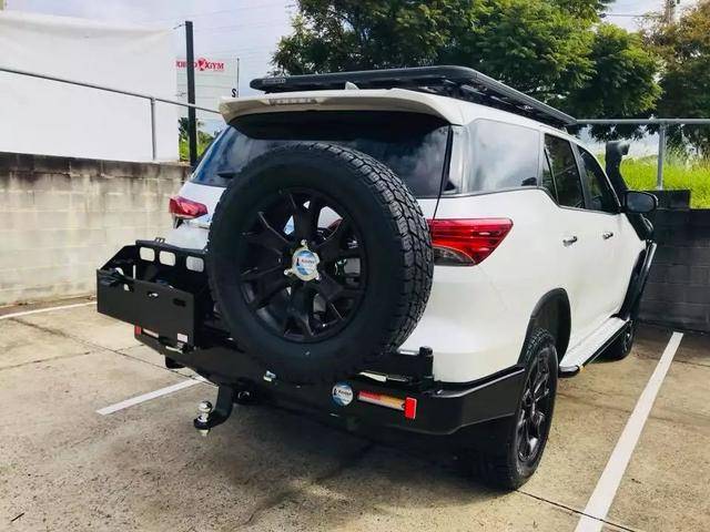 看看丰田fortuner的澳洲arb改装